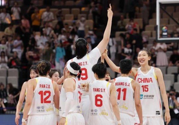 长宏网 再遇老对手日本队 中国女篮如何解题 内线优势与快攻限制成关键